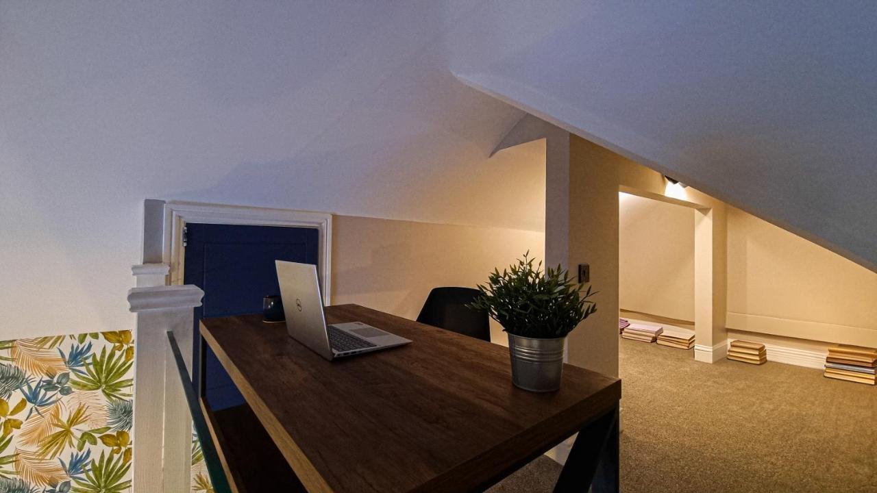 The Brighton 2 Bed Townhouse Villa Ngoại thất bức ảnh